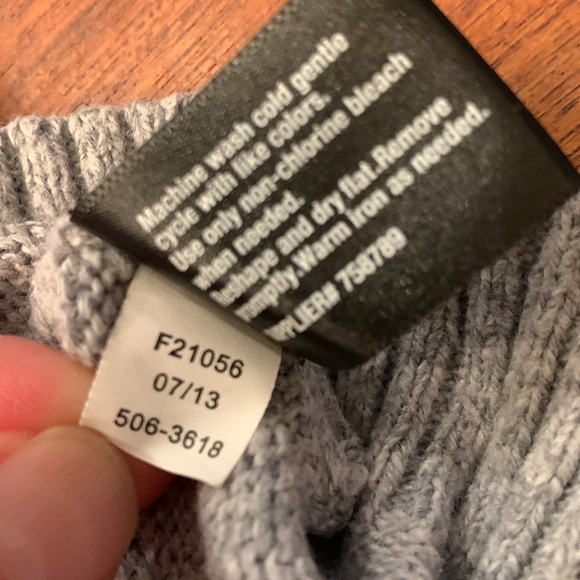 Boys “Ted by Ted Baker” Gray Sweater with intarsia dapper hound dog Size 5y - Picture 8 of 8